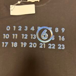 Maison Margiela Men's Black and Blue T-shirt - Image 3