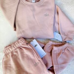 Alo Yoga Women's Pink Sweatshirt - Image 1