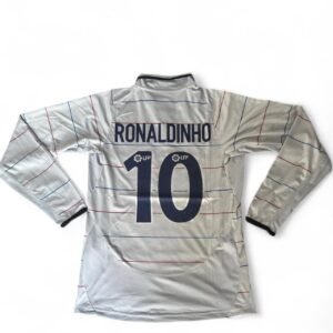 Nike Men's White and Grey T-shirt - Image 1