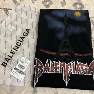 Balenciaga Men's Black T-shirt - Image 1
