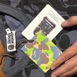 BAPE Men's T-shirt - Image 4