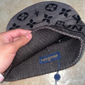 Louis Vuitton Men's Grey and Black Hat - Image 4