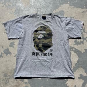 BAPE Men's Grey T-shirt - Image 1