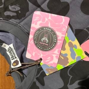 BAPE Men's T-shirt - Image 5