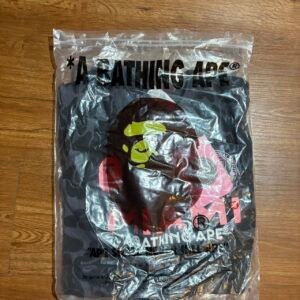 BAPE Men's T-shirt - Image 6