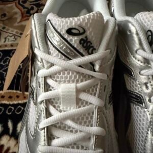 ASICS Men's White and Grey Trainers - Image 5