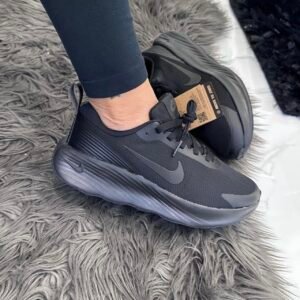 Nike Women's Black and Grey Trainers - Image 1