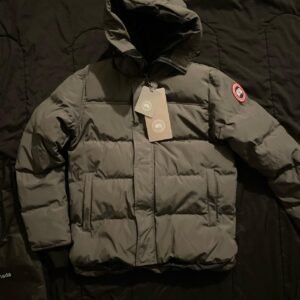 Canada Goose Men's Black and Grey Coat - Image 1