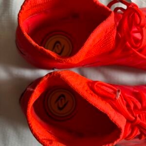 Nike Men's Red and Black Footwear - Image 5