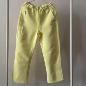 Men's Nike Tech Fleece tracksuit, yellow, hoodie and sweatpants, brand new with tags - Image 6