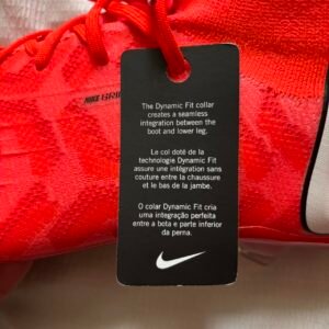 Nike Men's Red and Black Footwear - Image 7