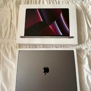 New MacBook Pro - Image 8