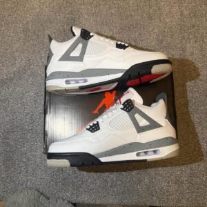 Air Jordan 4 Retro ‘White Cements’ 2025 - Image 4