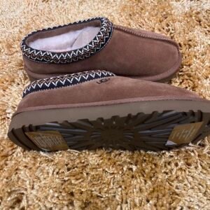 UGG Women's Brown and Tan Slippers - Image 3
