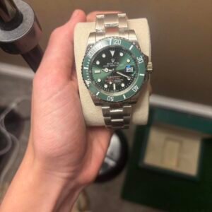Rolex submariner 41mm green dial. - Image 1