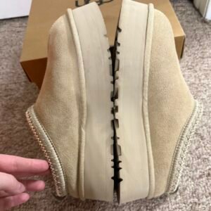 UGG Women's Tan and Cream Slippers - Image 4