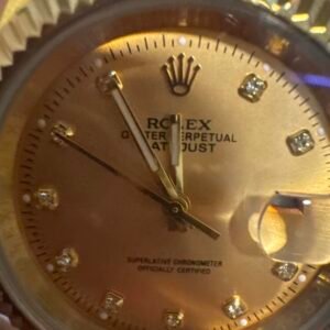 gold Datejust watch with diamond-set bezel and dial - Image 4