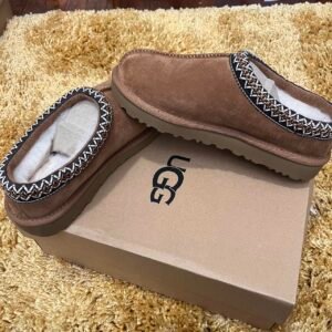 UGG Women's Brown and Tan Slippers - Image 5