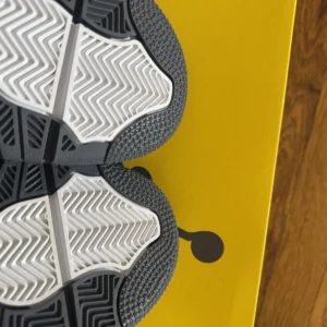 Air Jordan 4 Retro Lightning 2021 - Image 10