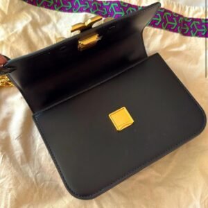 Tory Burch black leather crossbody bag with gold hardware - Image 3