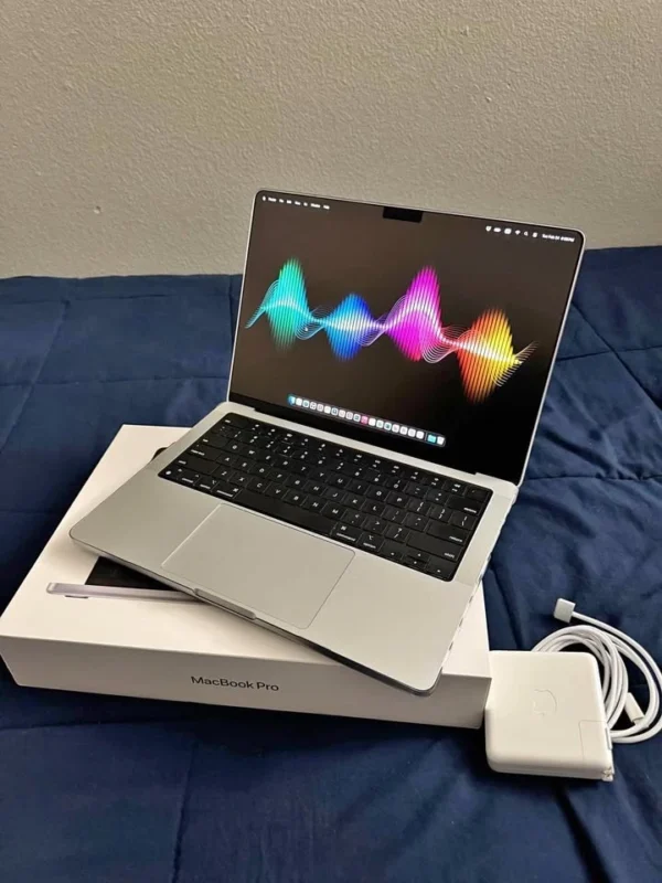 MacBook Pro 2025 Apple M4 Max
