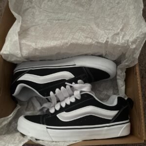VANS KNU SKOOL Brand new Comes with box