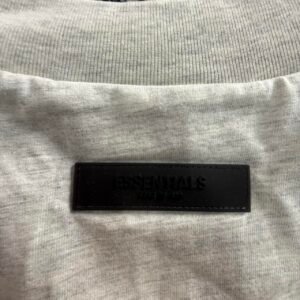 Fear of God Men's Grey and Cream T-shirt - Image 7