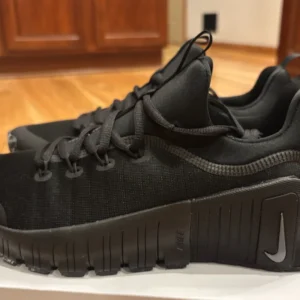 Nike By You Free Metcon 6 Black White