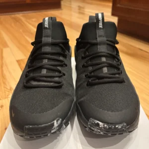 Nike By You Free Metcon 6 Black White - Image 8