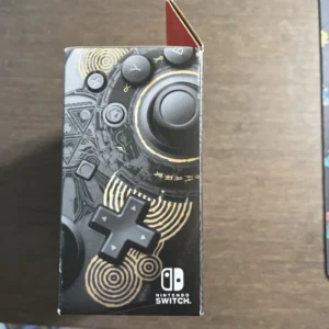 Nintendo Switch Pro Controller - Legend of Zelda: Tears of the Kingdom Edition - Image 4