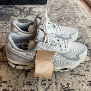 Asics Gel NYC 2055 Glacier Grey White - Image 4