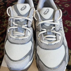 ASICS Gel NYC Cream Oyster Grey - Image 4
