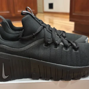 Nike By You Free Metcon 6 Black White - Image 5