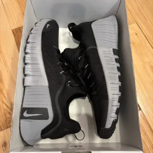 Nike By You Free Metcon 6 Black Grey
