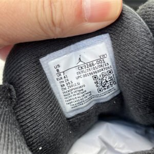 Air Jordan 3 WMNS Off Noir - Image 3