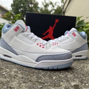 Air Jordan 3 - Image 10