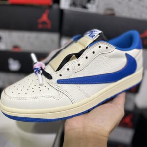 Travis Scott x Air Jordan 1 low - Image 5