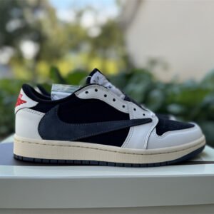 Travis Scott x Jordan Air - Image 5