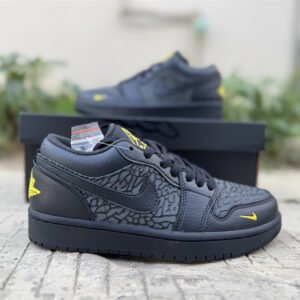 Travis Scott x Air Jordan 1 - Image 12