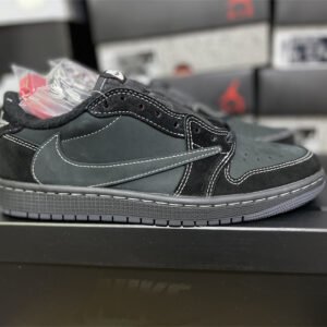 Travis Scott x Air Jordan 1 low - Image 7