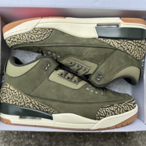 Air Jordan 3 Retro - Image 30