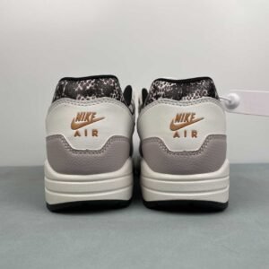 Nike Air Max1 - Image 18