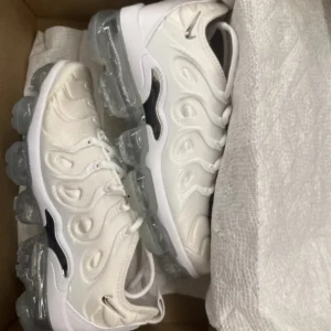 Nike Air VaporMax Plus White Cushioned Sneaker Lace Up Synthetic Upper - Image 1