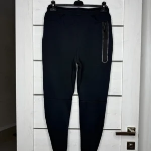 Nike Tech Fleece Joggers Mens - Image 3