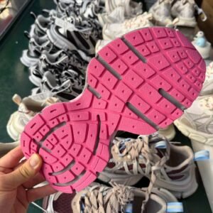 VG Batch Balenciaga 3XL Gradient Sneaker Silver Pink KeyChainVG Batch Balenciaga 3XL Gradient Sneaker Silver Pink KeyChain - Image 3
