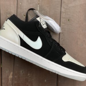 Air Jordan 1 Low - Image 5