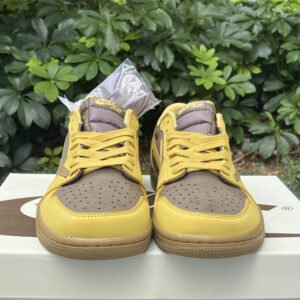 Air Jordan 1 Low OG Travis Scott - Image 9
