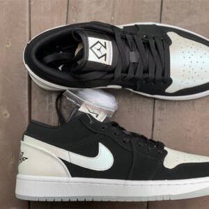 Air Jordan 1 Low - Image 12