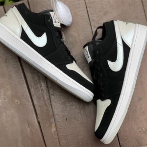 Air Jordan 1 Low - Image 13