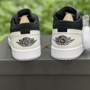 Air Jordan 1 Low - Image 14